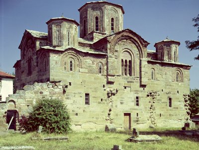 Südwestansicht der Kirche Sveti Djordje, erbaut 1313 von Macedonian School